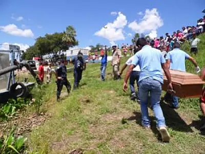 Corpo de adolescente foi encontrado boiando no Rio Paraguai