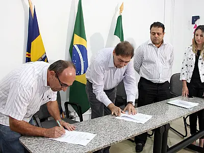 Uma semana após manifestação, Prefeitura assina convênio com Cotolengo