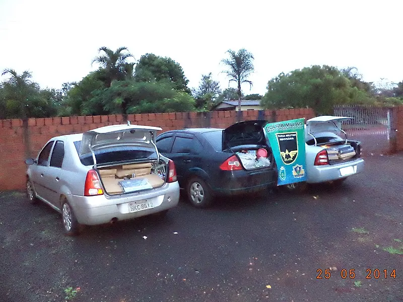 PMR apreende três carros com contrabando na MS 164