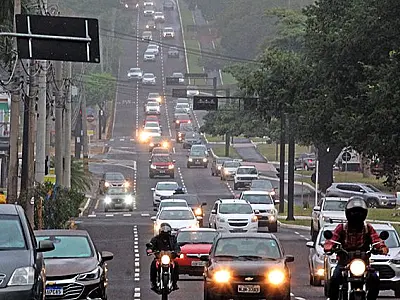 Mais de 900 mil carnês do IPVA 2023 já estão sendo entregues no MS

