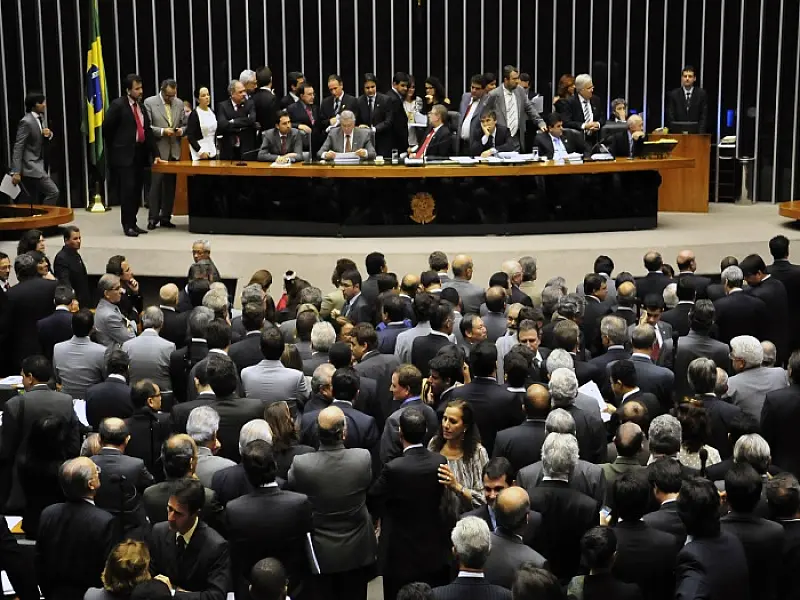 Código Florestal: Bancada do PT de MS, um votou contra e outro absteve