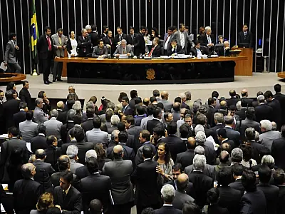 Código Florestal: Bancada do PT de MS, um votou contra e outro absteve