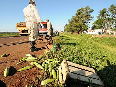 Ciclista morre atropelado ao atravessar BR em Dourados