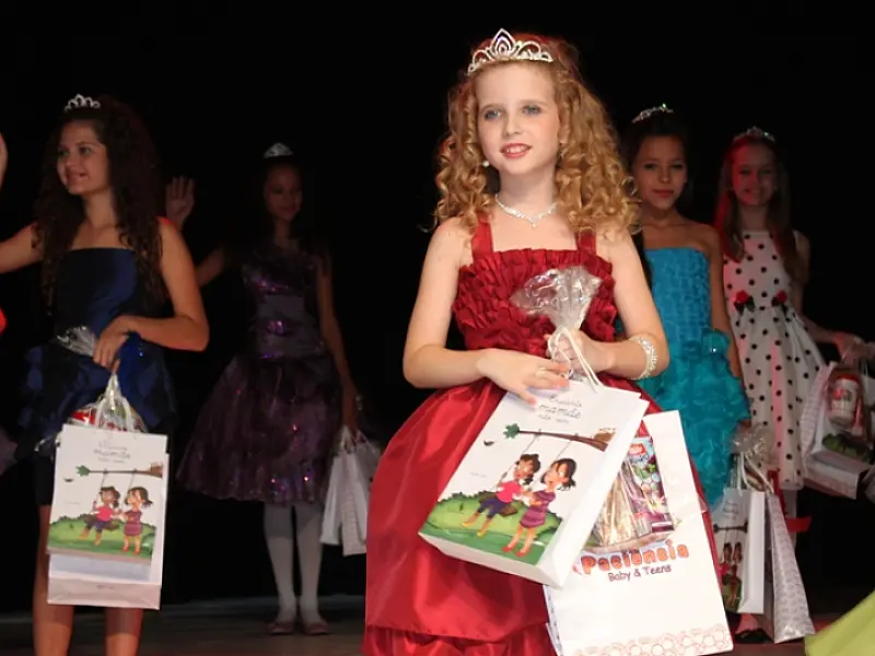 Paranaense vence Miss Brasil Infantil em Campo Grande