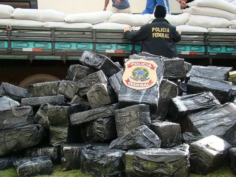 PF apreende 3 toneladas de maconha em Amambai