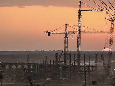 Serviços e indústria 'puxam' PIB e MS se destaca como 7º per capita do País