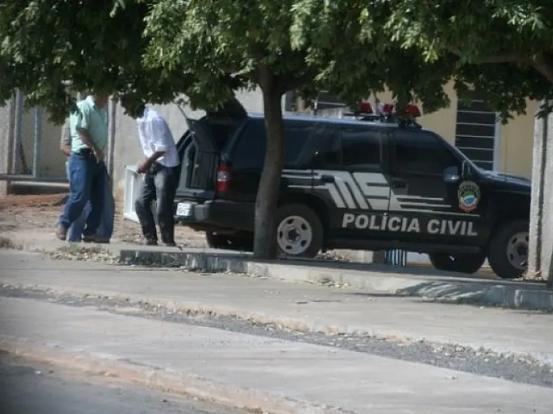 Autor dos disparos em briga de bar se entrega em Coxim