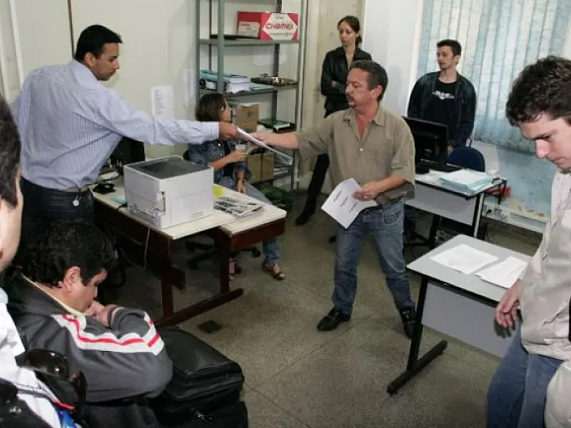 MP aparece de surpresa em licitação de Coxim