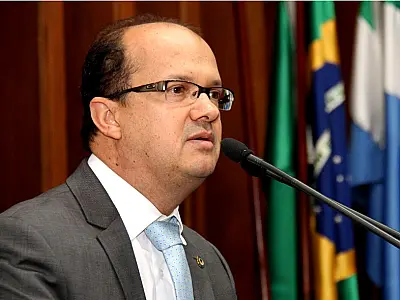 Concessionárias de veículos terão que informar clientes com deficiência sobre isenção de impostos
