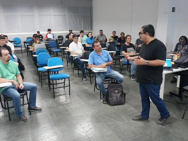 PREFEITURA ABRE 300 VAGAS PARA CURSOS GRATUITOS EM SEIS ÁREAS PROFISSIONAIS