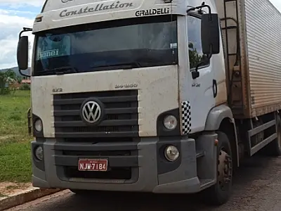 Motorista é preso após alterar placa de caminhão em Coxim