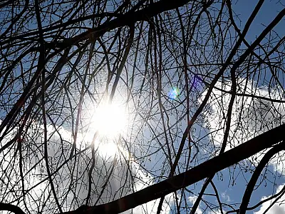 Domingo com predomínio de sol e calor em todo Estado
