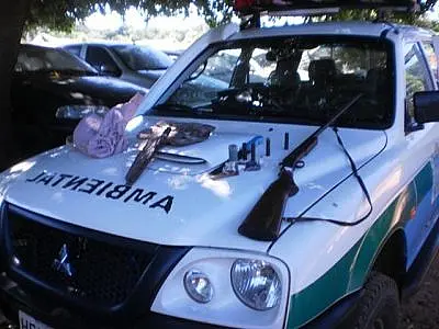 PMA prende caçador e apreende arma e munições em Ivinhema