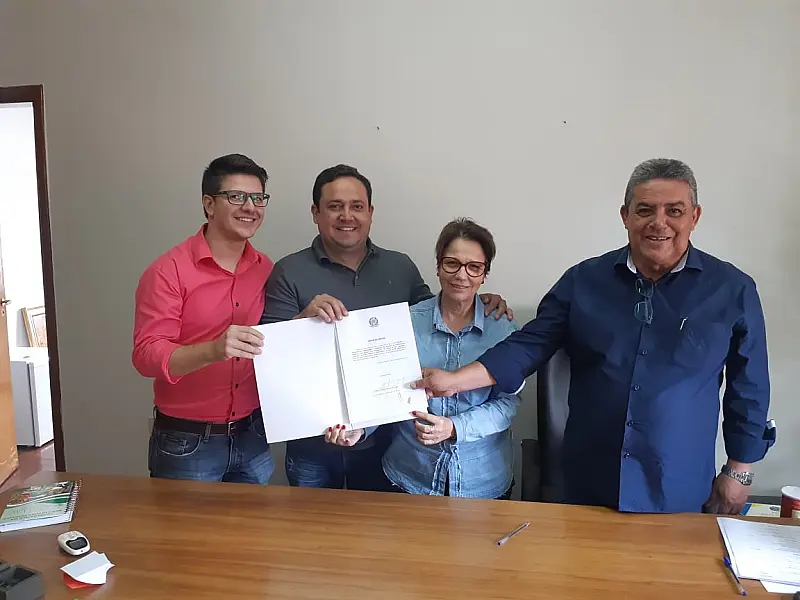 Tereza Cristina garante quase R$ 3 milhões para obras de saneamento em Aparecida do Taboado