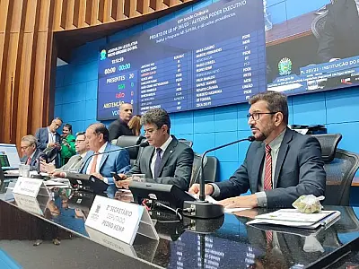 Ordem do Dia: Aprovado benefício para estudantes em vulnerabilidade socioeconômica