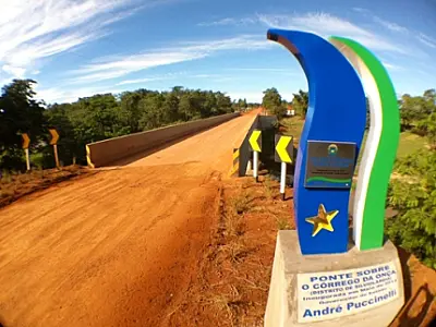 Em Silvelândia governo inaugura nova ponte de concreto