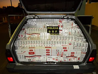Dof apreende veículo com cigarro e mercadorias  em Iguatemi/MS