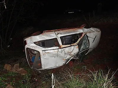 Jovem morre ao capotar carro na MS-147