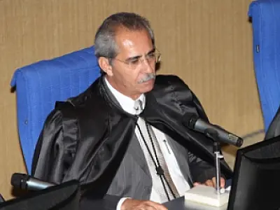 TCE aponta irregularidades em contas de 4 prefeituras