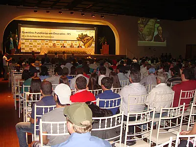 Fórum sobre questões fundiárias defende o direito de propriedade