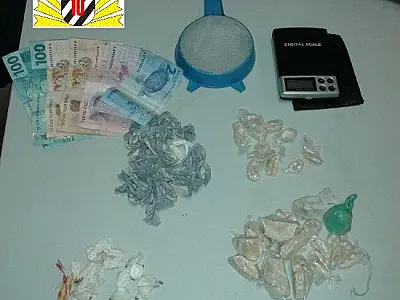 PM apreende mais de 24 quilos de maconha com jovem