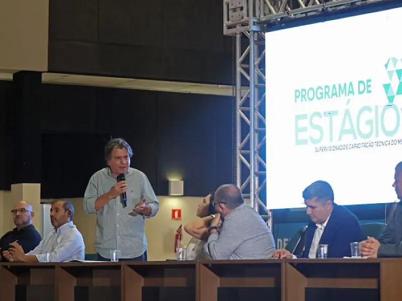 Governo recepciona nova turma de estagiários que vai trabalhar nas repartições estaduais