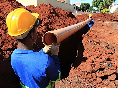 Obras de esgoto acontecem em 11 ruas da Capital nesta sexta-feira