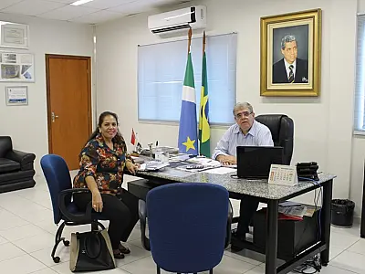 Vereadora de Camapuã visita Sehac para pleitear moradias
