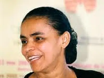 Marina Silva filia-se ao PSB e anuncia apoio a Eduardo Campos em 2014
