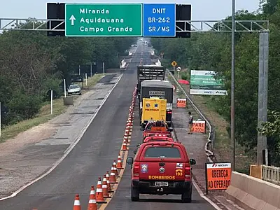 Diagnóstico aponta gargalos da BR-262 e reforça urgência de concessão da rodovia
