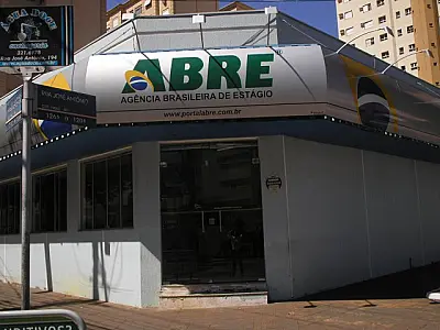 Confira as vagas disponíveis pelo Portal Abre