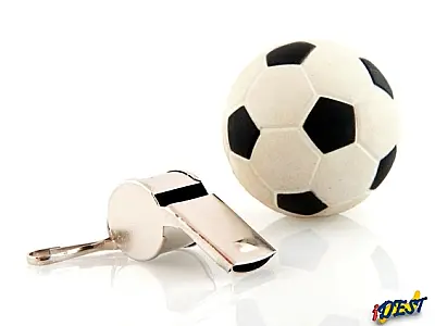 Sancionada lei que regula profissão de árbitros de futebol