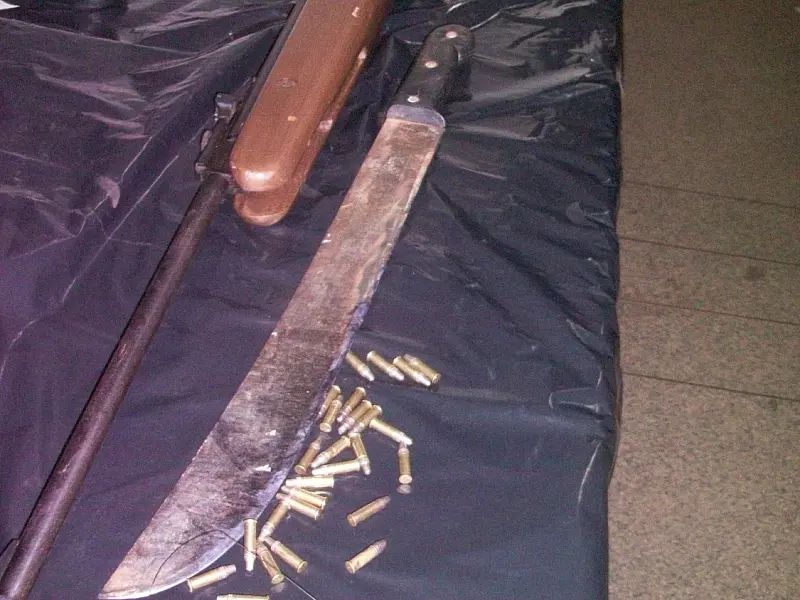 PMA prende caçador com arma e munições em Aparecida do Taboado