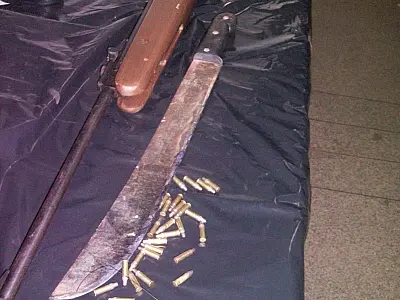 PMA prende caçador com arma e munições em Aparecida do Taboado