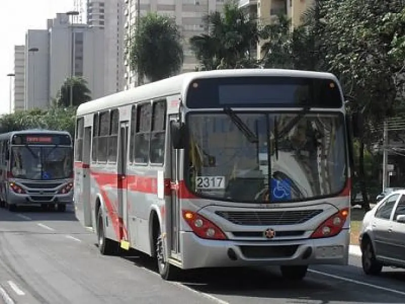 Vereadores aprovam redução de ISS para transporte coletivo e tarifa vai para R$ 2,70