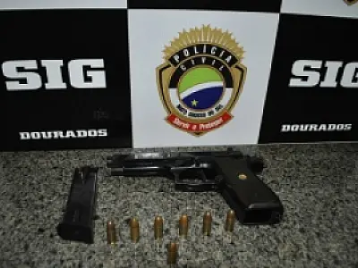 Adolescente é apreendido após atirar em direção ao cunhado