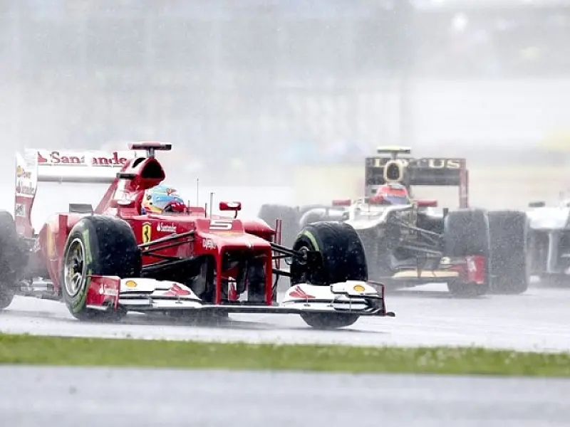 Alonso consegue a pole no GP da Inglaterra