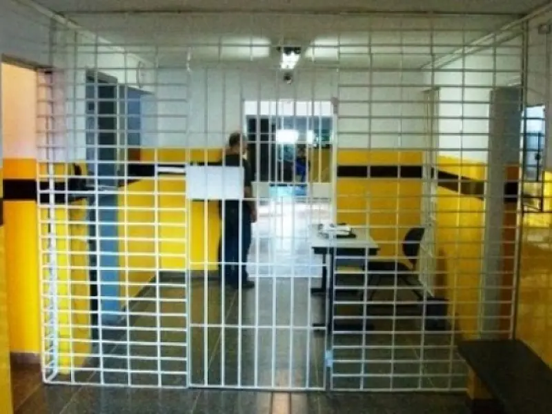 Detentos agridem colega de cela na cidade de Bataguassu