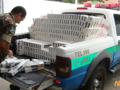 PMA apreende veículo carregado de cigarros abandonado