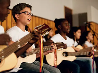 Som da viola é esperança de preservação da música caipira