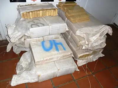 PM de Nova Andradina apreende 338 kg de maconha em Assentamento