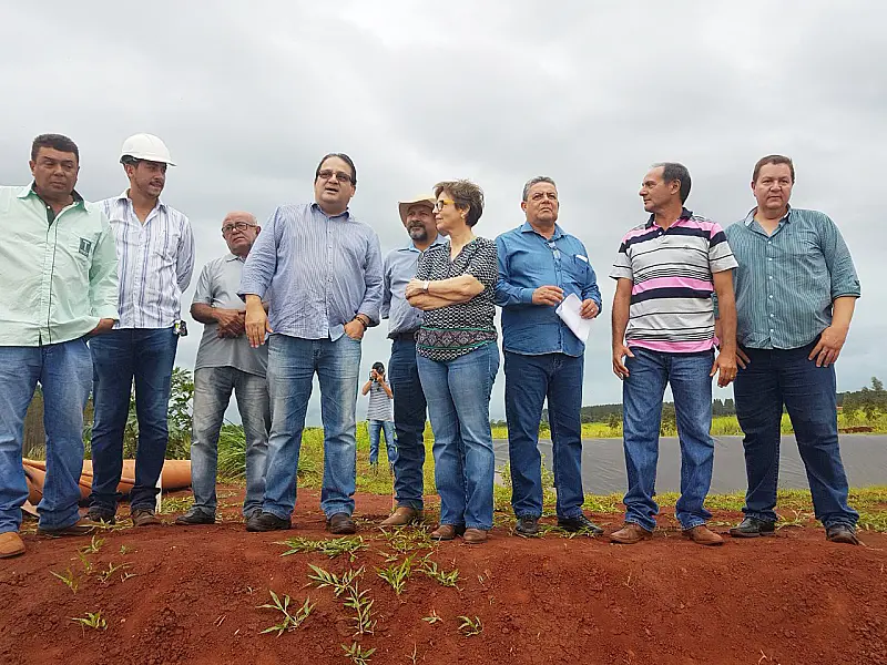 Em Nova Alvorada do Sul, Tereza garante emendas e ajuda liberar recurso para obra de esgoto