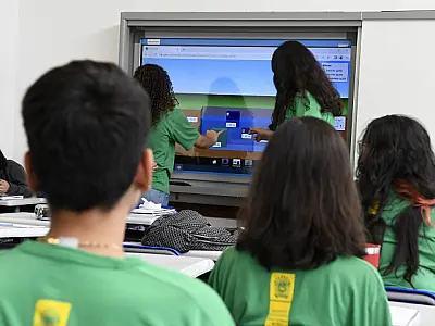Com tecnologia e inclusão, ensino público quebra paradigmas para construir escola do futuro