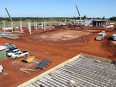 Obras do campus da UEMS na Capital avançam para começar a funcionar já em 2015