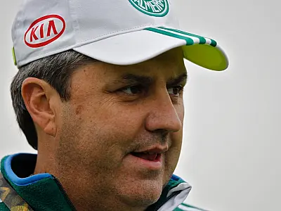 “Trabalhar no Palmeiras é como morar em Israel” declara Gilson Kleina