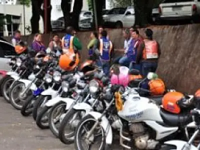 Lei que obriga uso de touca no transporte de passageiro é sancionada na Capital