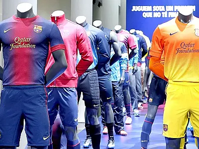 Inovador, Barcelona lança novo uniforme