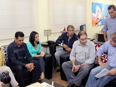 Vereadores recebem Projeto da LDO das mãos do prefeito Alcides Bernal
