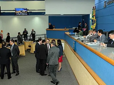 Câmara Municipal corta em R$ 529 mil despesa com pessoal neste ano