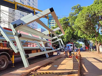 MONTAGEM DA ESTRUTURA DA 2ª ESTAÇÃO DE EMBARQUE DA RUI BARBOSA SERÁ CONCLUÍDA AINDA NESTE SÁBADO 
